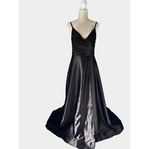 BLACK FORMAL EVENING DRESS BY WITNESS OF LOVE STUDIO❤️❤️